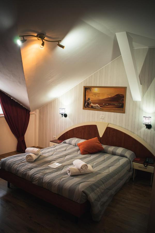 Hotel Vila Veneto Temeşvar Dış mekan fotoğraf