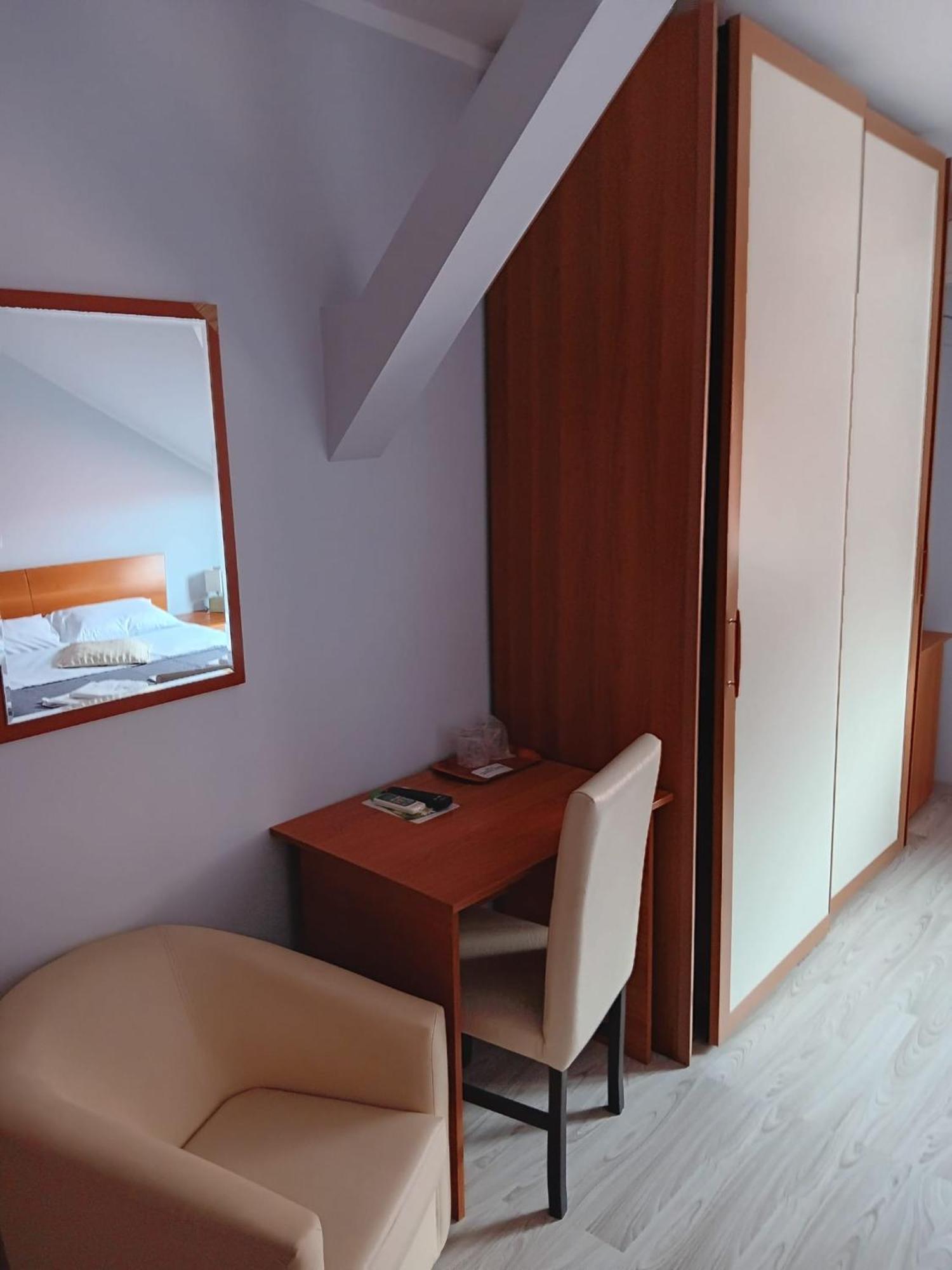 Hotel Vila Veneto Temeşvar Dış mekan fotoğraf
